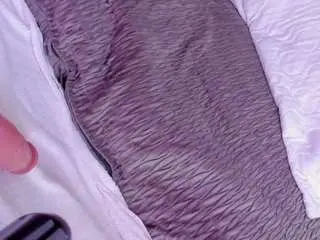Konnynaugthy  live sex cam