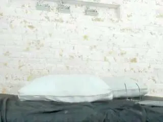 Kylie-cortes  live sex cam
