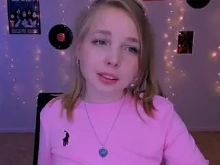 Lumi-soft  live sex cam