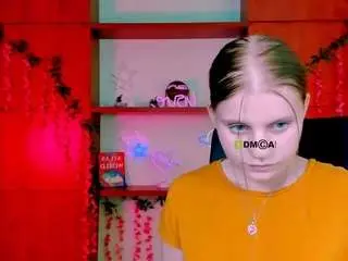 Lumi-soft  live sex cam