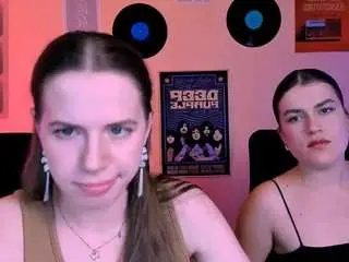 Lumi-soft  live sex cam