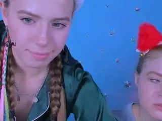 Lumi-soft  live sex cam