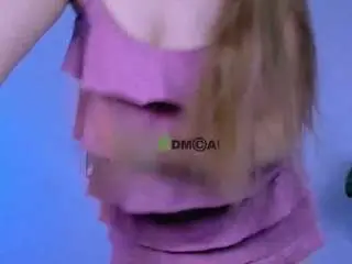 Lumi-soft  live sex cam