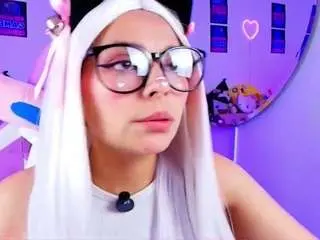 Marceliinee  live sex cam