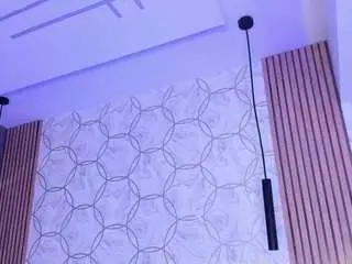 Sofii-cruz  live sex cam