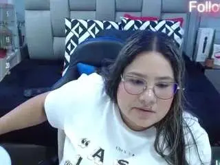 Evelinzaens  live sex cam