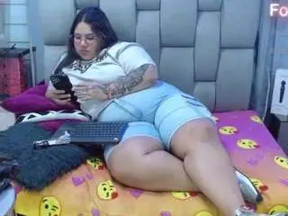 Evelinzaens  live sex cam