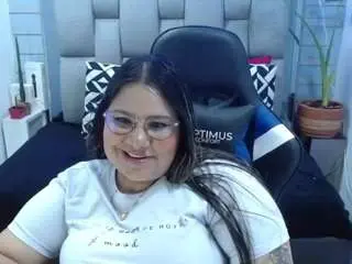 Evelinzaens  live sex cam