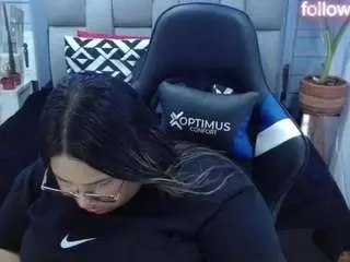 Evelinzaens  live sex cam