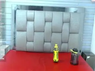 Evelinzaens  live sex cam