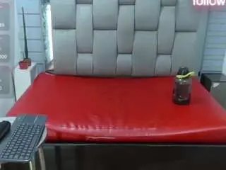 Evelinzaens  live sex cam