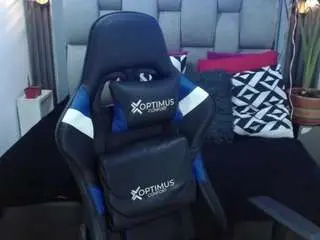 Evelinzaens  live sex cam