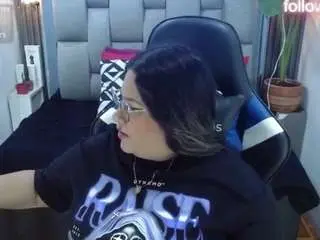 Evelinzaens  live sex cam