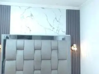 Evelinzaens  live sex cam