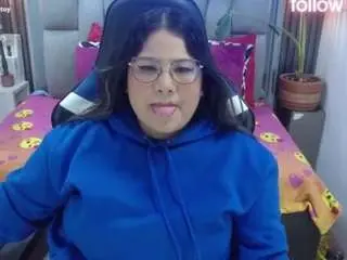 Evelinzaens  live sex cam