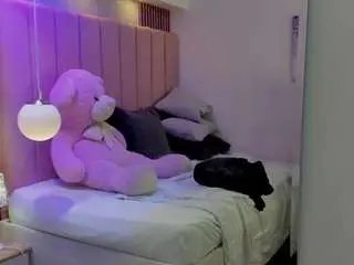 Lilyyrose  live sex cam