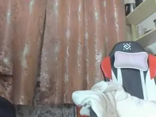 Naughtycharming  live sex cam