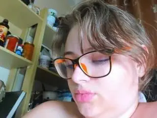 Naughtycharming  live sex cam