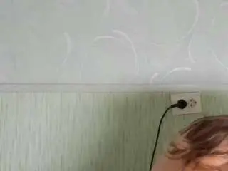 Naughtycharming  live sex cam