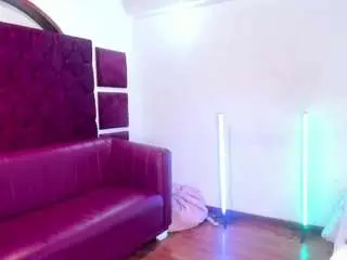Rossmildrey  live sex cam