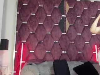 Rossmildrey  live sex cam