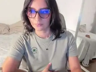 Eliissa  live sex cam