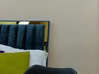 Kyliebenson  live sex cam