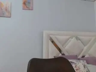 Kyliebenson  live sex cam