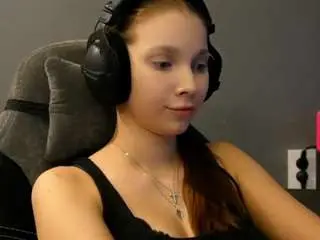 Patrinapicaro  live sex cam