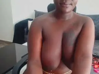 Prettychoco  live sex cam