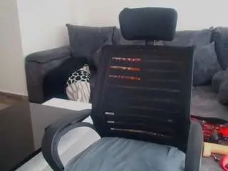 Prettychoco  live sex cam