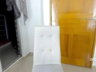 Alison-ker  live sex cam