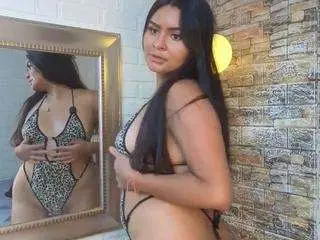 Amarahanks11  live sex cam