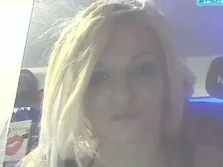 Blondebarbiegirlxoxo  live sex cam