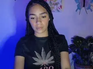 Cassandraandrews  live sex cam