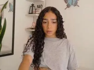 Cassandraandrews  live sex cam
