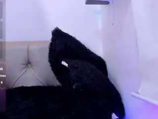 Ginevra-boobs  live sex cam