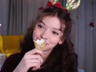 Haileykempter  live sex cam