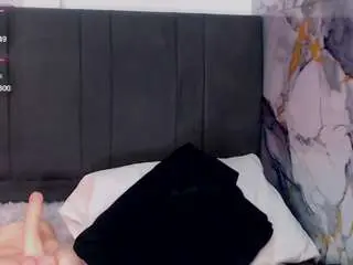 Laurenthompson  live sex cam