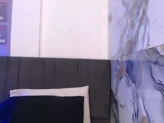 Laurenthompson  live sex cam