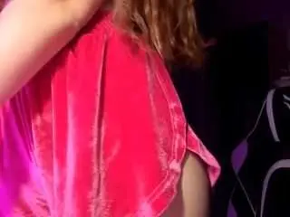 Stephaniaaherns  live sex cam