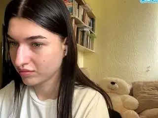 Zenaidaschauf  live sex cam