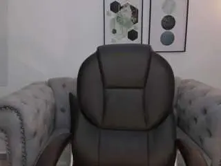 July-adams  live sex cam