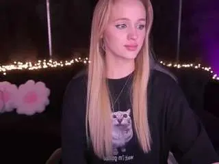 Lylayeess  live sex cam