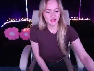 Lylayeess  live sex cam