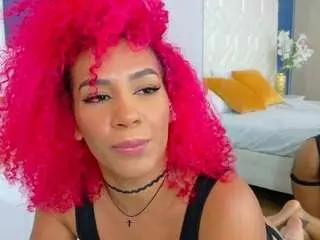 Rubyroger  live sex cam