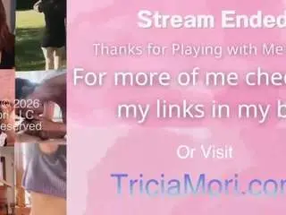Triciamori  live sex cam