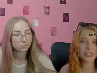 Alicia-velvet  live sex cam