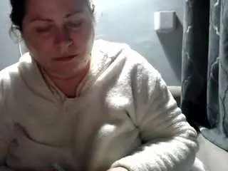 Candycream17  live sex cam