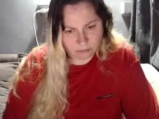 Candycream17  live sex cam